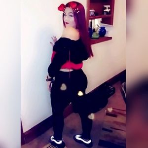 Meet your Posher, Bella